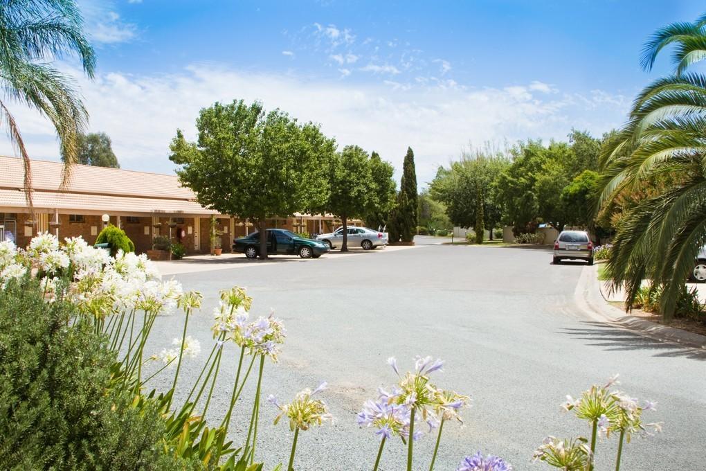 Paradise Lakes Motel Σέπαρτον Εξωτερικό φωτογραφία